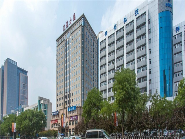 沧州注塑机机械手